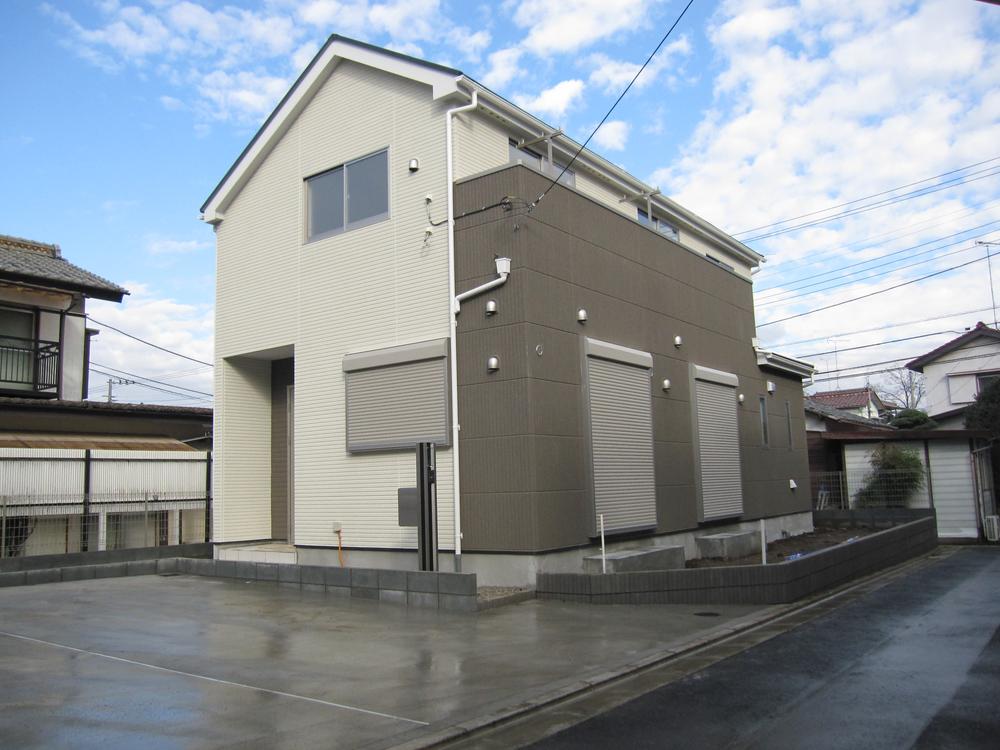 Local appearance photo. Example of construction