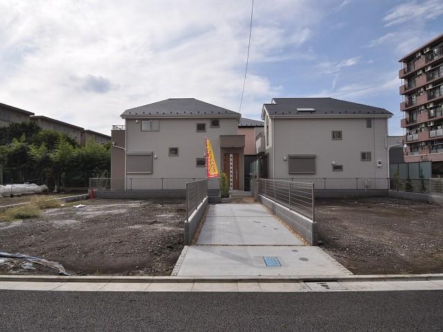 Local land photo. Shimoshakujii 4-chome Panoramic view Vacant lot