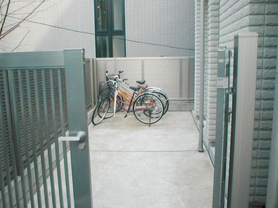 Other common areas. Place for storing bicycles