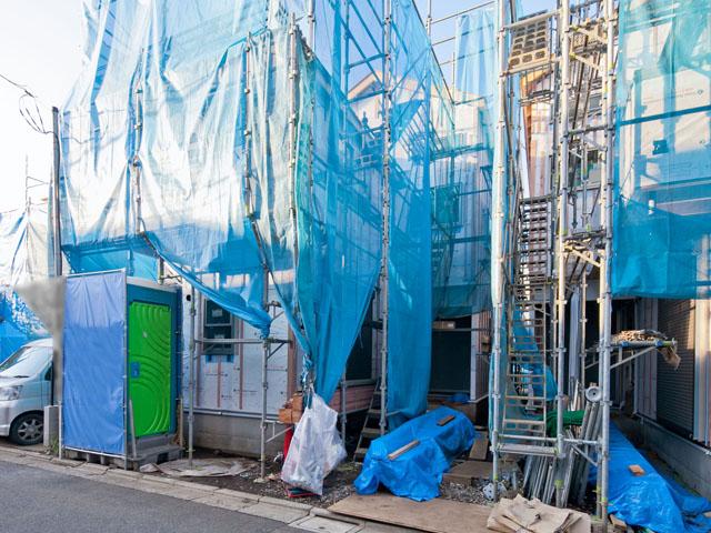 Local appearance photo. Local (11 May 2013) Shooting