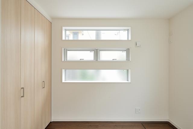 Non-living room. Indoor (September 2013) Shooting