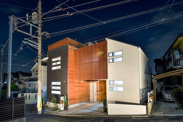 Local appearance photo. Local (September 2013) Shooting