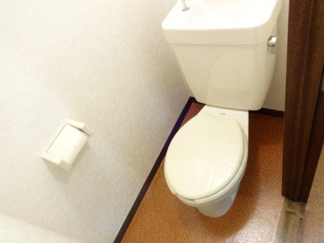 Toilet