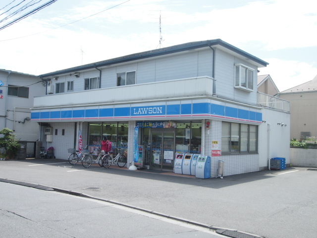 Convenience store. (Convenience store) up to 100m