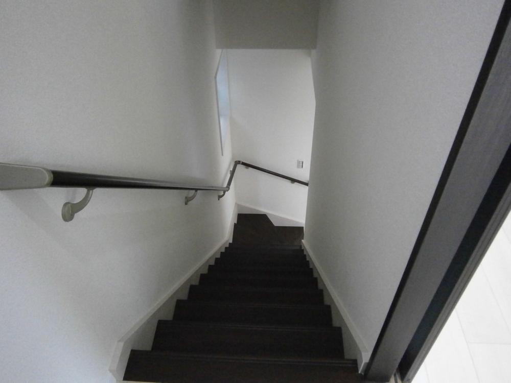 Other introspection. Indoor (July 2013) Shooting