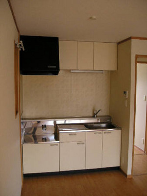 Kitchen.  ☆ 11.5 Pledge of kitchen work table of LDK also widely, Stove is a two-necked Con