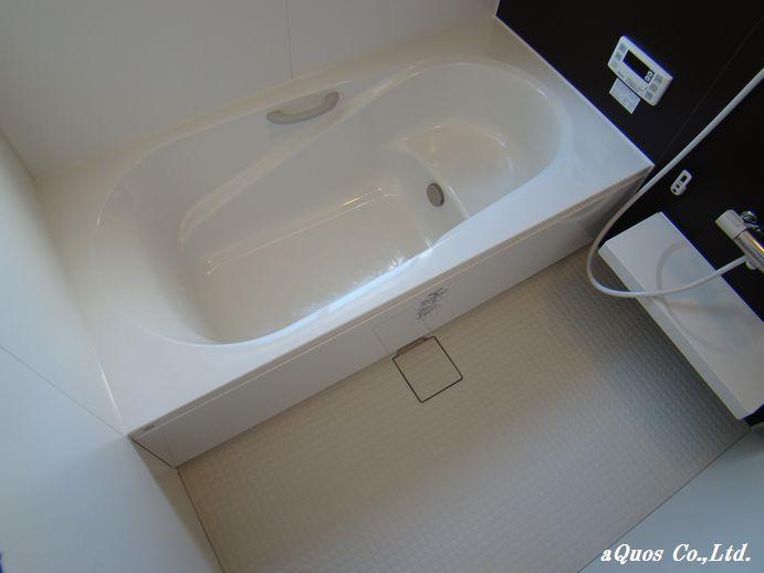 Bathroom. Indoor (12 May 2013) Shooting