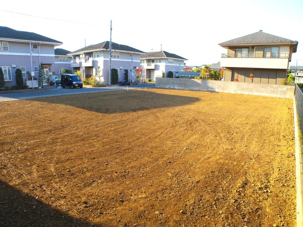 Local appearance photo. Local (11 May 2013) Shooting