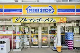 Convenience store. MINISTOP until Oizumigakuen shop 537m
