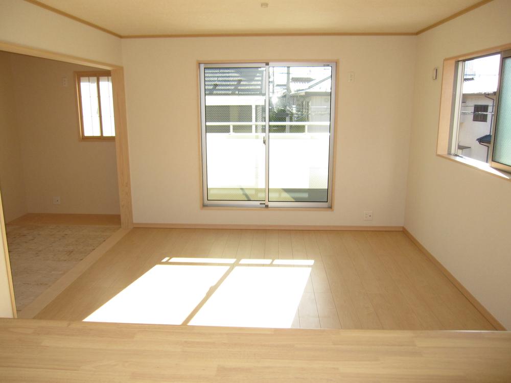 Living. Indoor (12 May 2013) Shooting