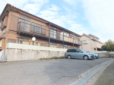 Parking lot. On-site parking is 12000 yen / Month