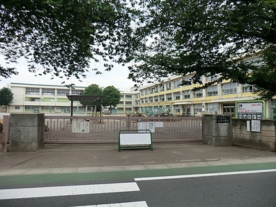 Primary school. 397m to Nerima Yahara Elementary School (elementary school)