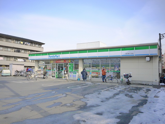 Convenience store. FamilyMart Higashioizumi 6-chome store up (convenience store) 346m