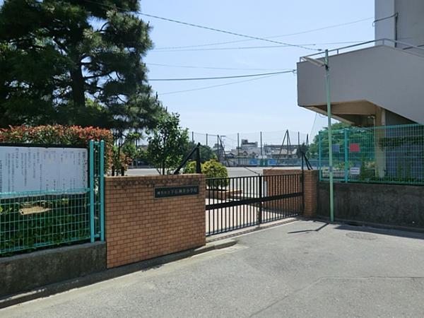 Primary school. Shimoshakujii until elementary school 974m