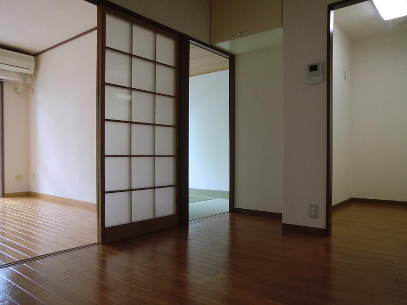 Living and room