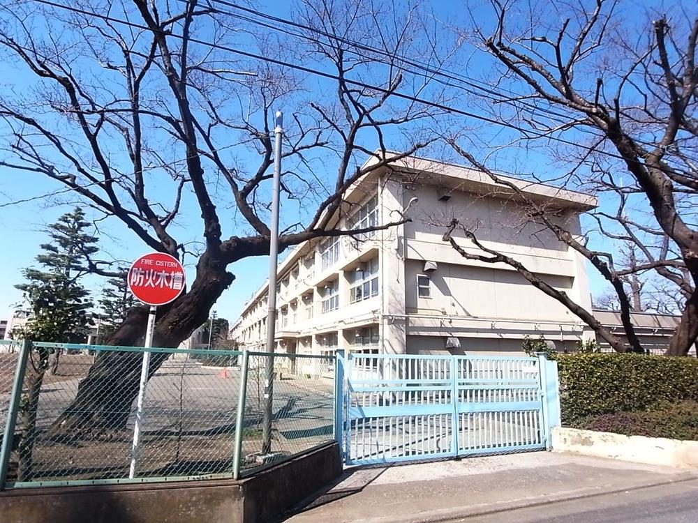 Junior high school. 177m to Nerima Tatsunaka village junior high school