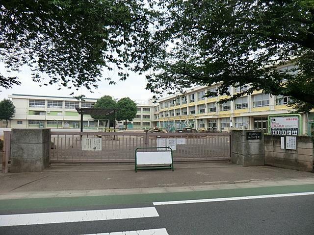Primary school. Ward Tanihara to elementary school 1100m