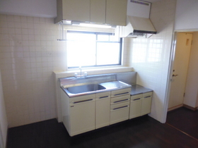 Kitchen. Kitchen space ・ Gas stove installation Allowed