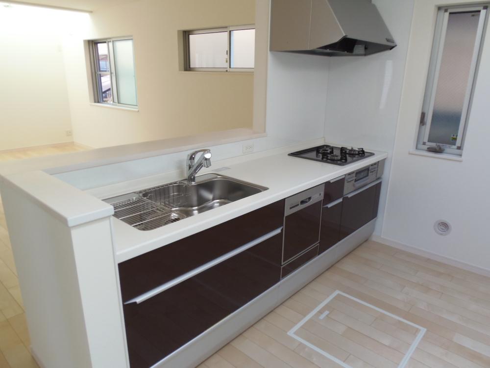 Kitchen. Indoor (September 2013) Shooting