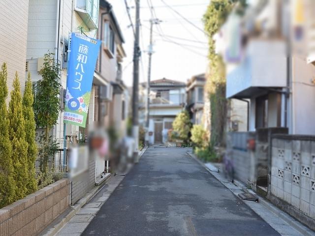 Local appearance photo. Nerima Minamiōizumi 4-chome contact road situation