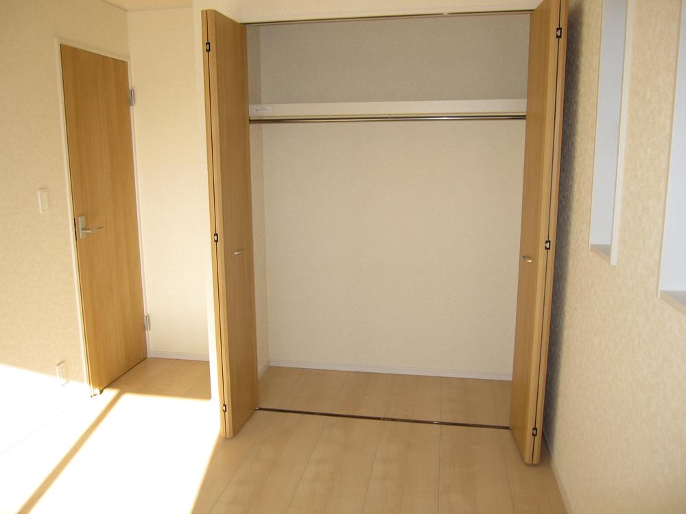 Receipt. Local (12 May 2013) Shooting