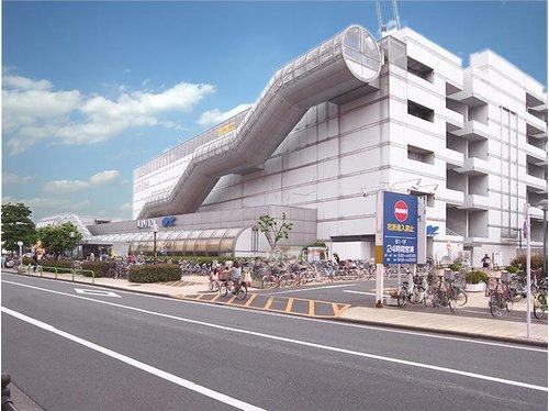 Shopping centre. LIVIN to Oz Oizumi 810m