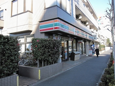 Convenience store. Seven-Eleven 197m to Nerima Kitamachi store (convenience store)