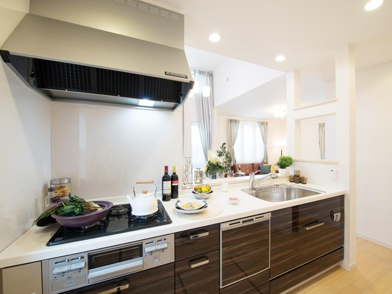 Same specifications photo (kitchen)