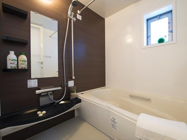 Same specifications photo (bathroom)