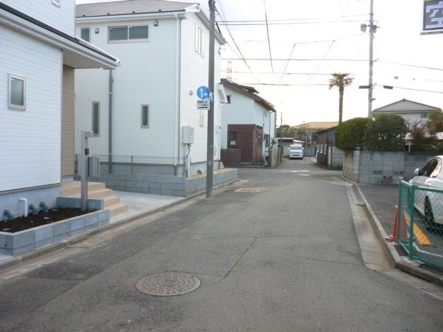Local photos, including front road. Width 5m, There is a feeling of opening.