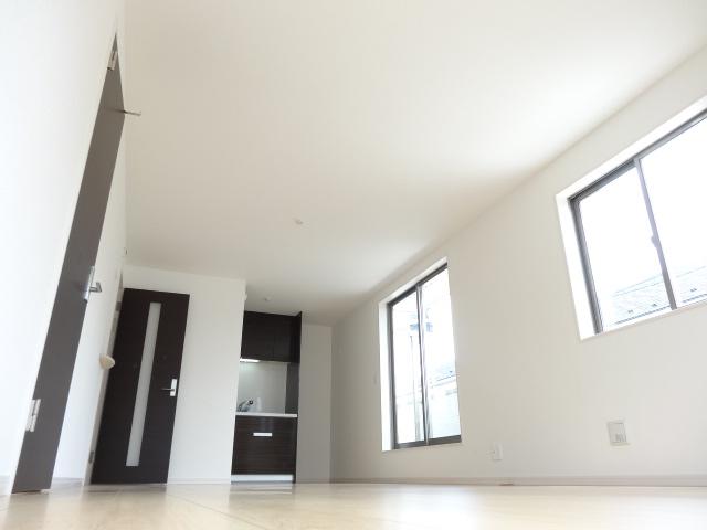 Living. Room (August 2013) Shooting