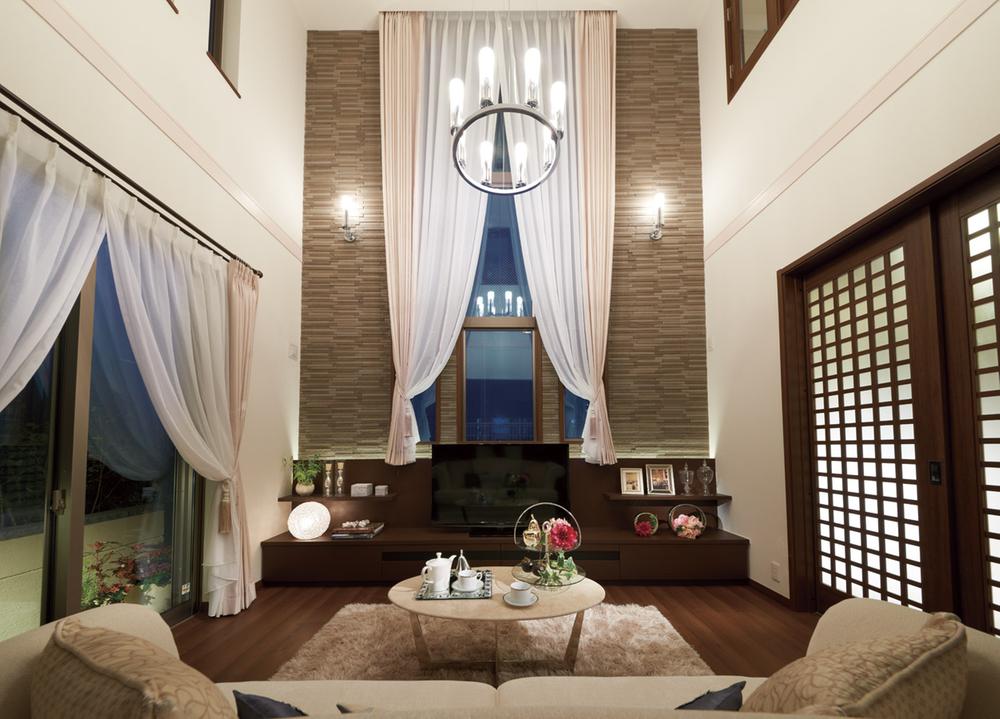 Living. Living-dining to show a different facial expression and daytime. Resort full of a feeling of luxurious space design, Superb design feel the dignity. Welcome to our house worthy to live forever (sale Models House)