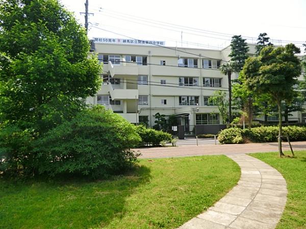 Junior high school. Kaishin 480m until the fourth junior high school