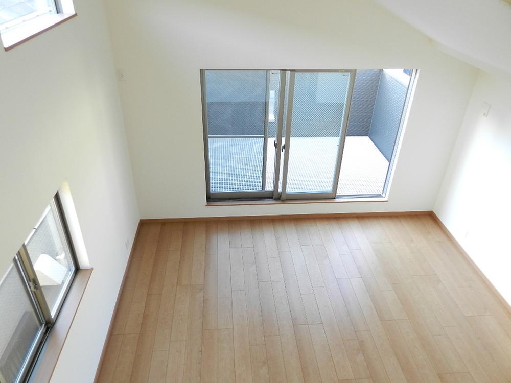 Living. Living from loft