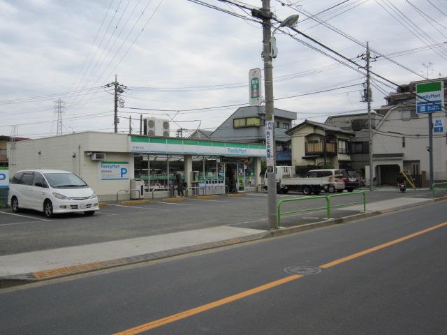 Convenience store. FamilyMart Nishiōizumi 318m up to four-chome