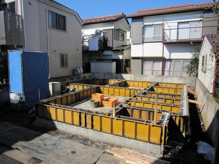 Local appearance photo. Local (11 May 2013) Shooting It is in foundation work starts.