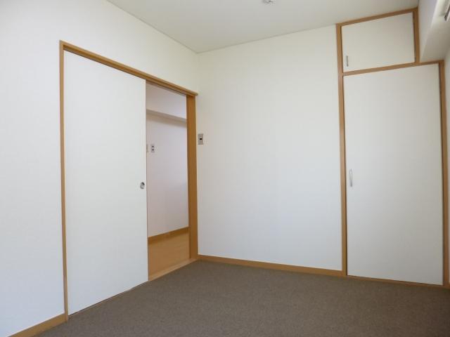 Non-living room