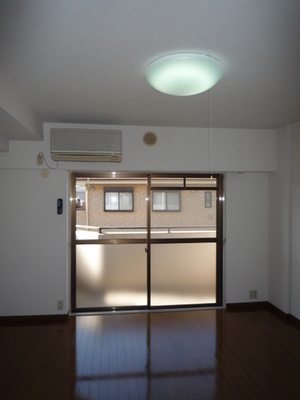 Living and room. LDK11.5 Pledge, Air conditioning