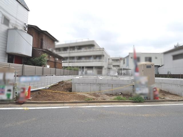 Local appearance photo. Building 2 Time basis