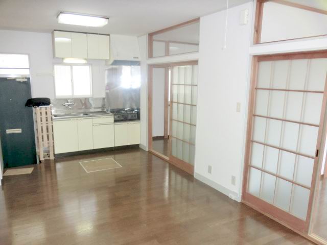 Living and room