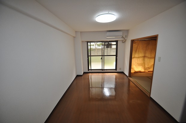Living and room