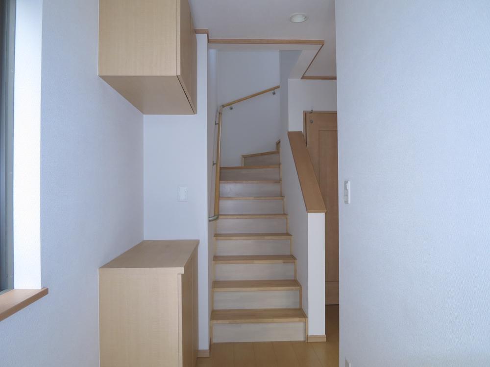 Entrance. Indoor (10 May 2013) Shooting