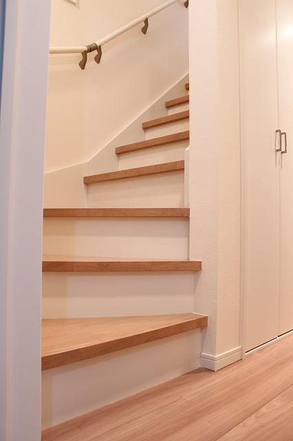 Other introspection. Indoor (11 May 2013) Shooting First floor staircase