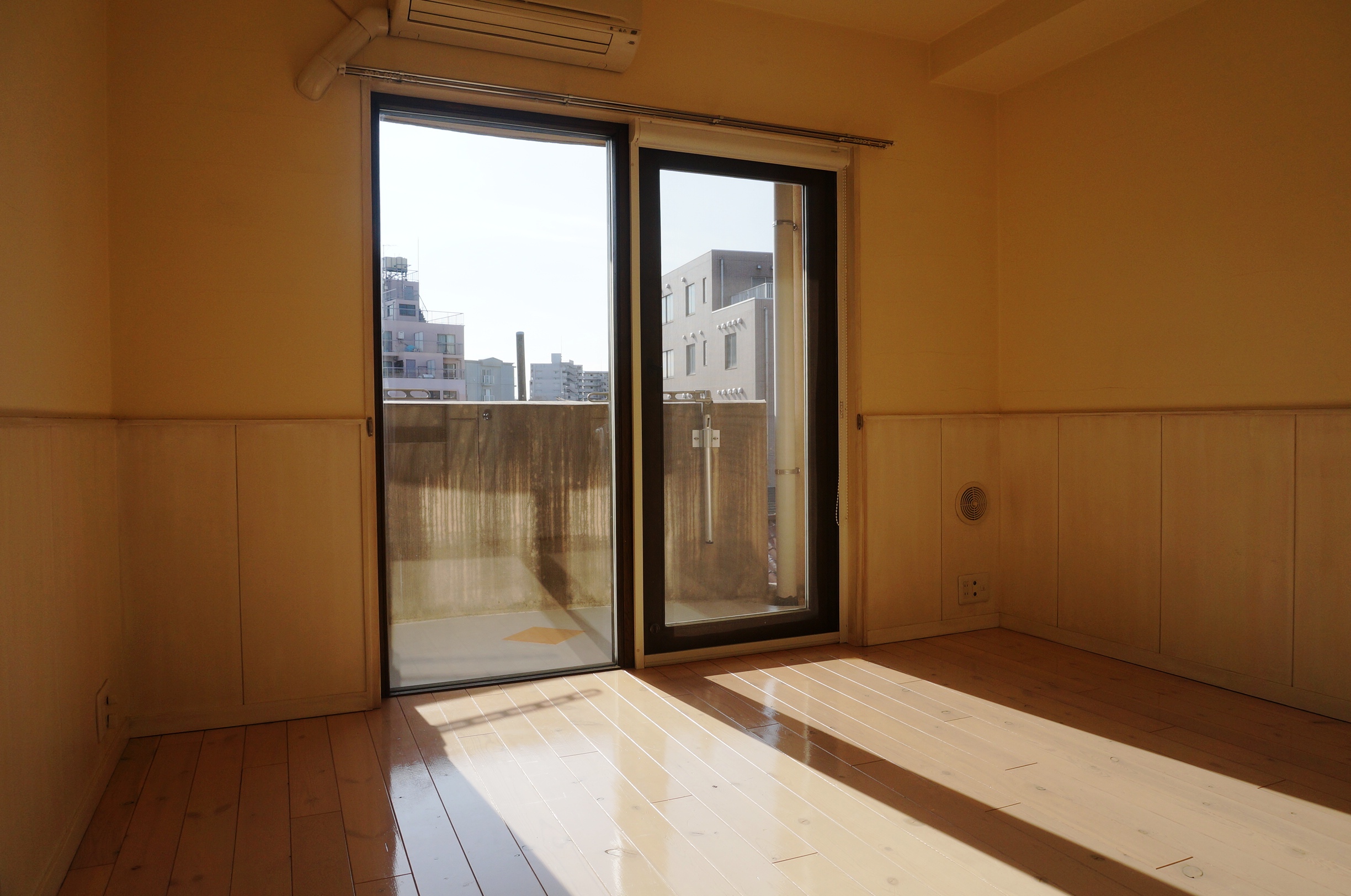 Living and room