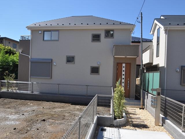 Entrance. Shimoshakujii 4-chome 7 Building Including entrance part