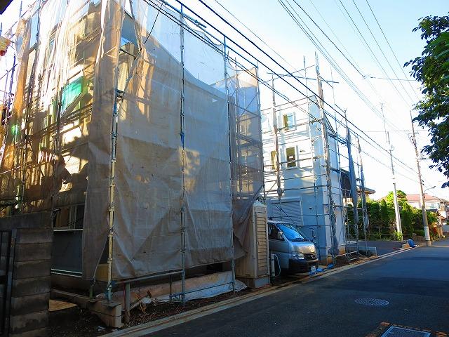 Local appearance photo. Local shooting