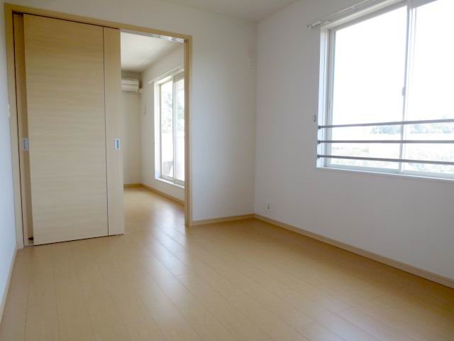 Other room space