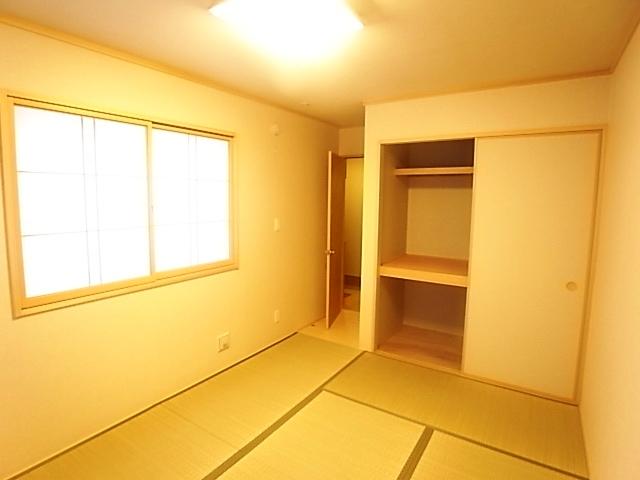 Non-living room. Room (August 2013) Shooting