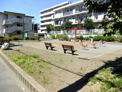 park. 80m to Nerima Tatsukita cho, Wakaba children's amusement park (park)