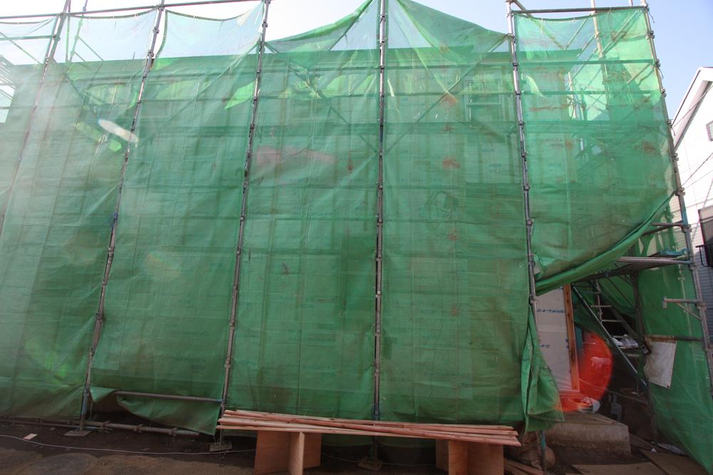 Local appearance photo. Local (11 May 2013) Shooting